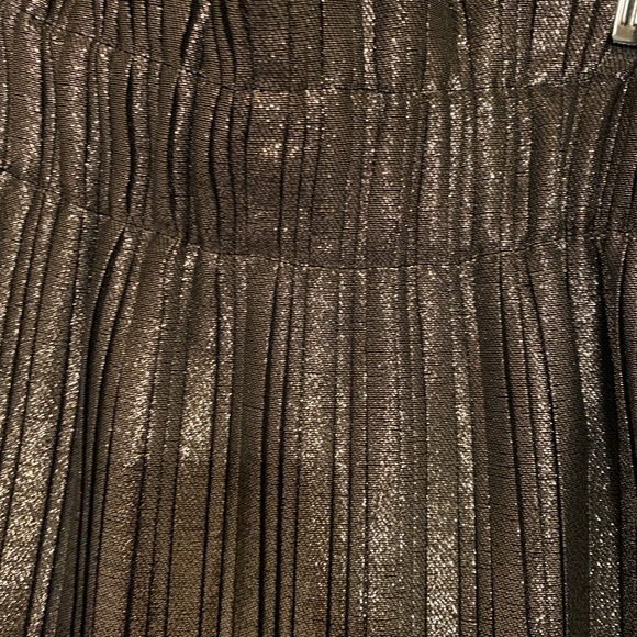 Zara metallic pleated mini skirt - Picture 2 of 3
